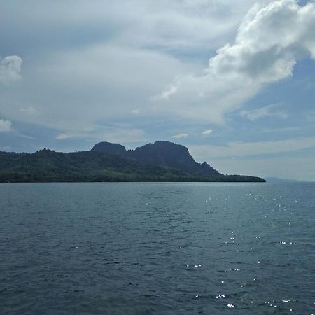 The Tropical Koh Mook Villa Exterior foto